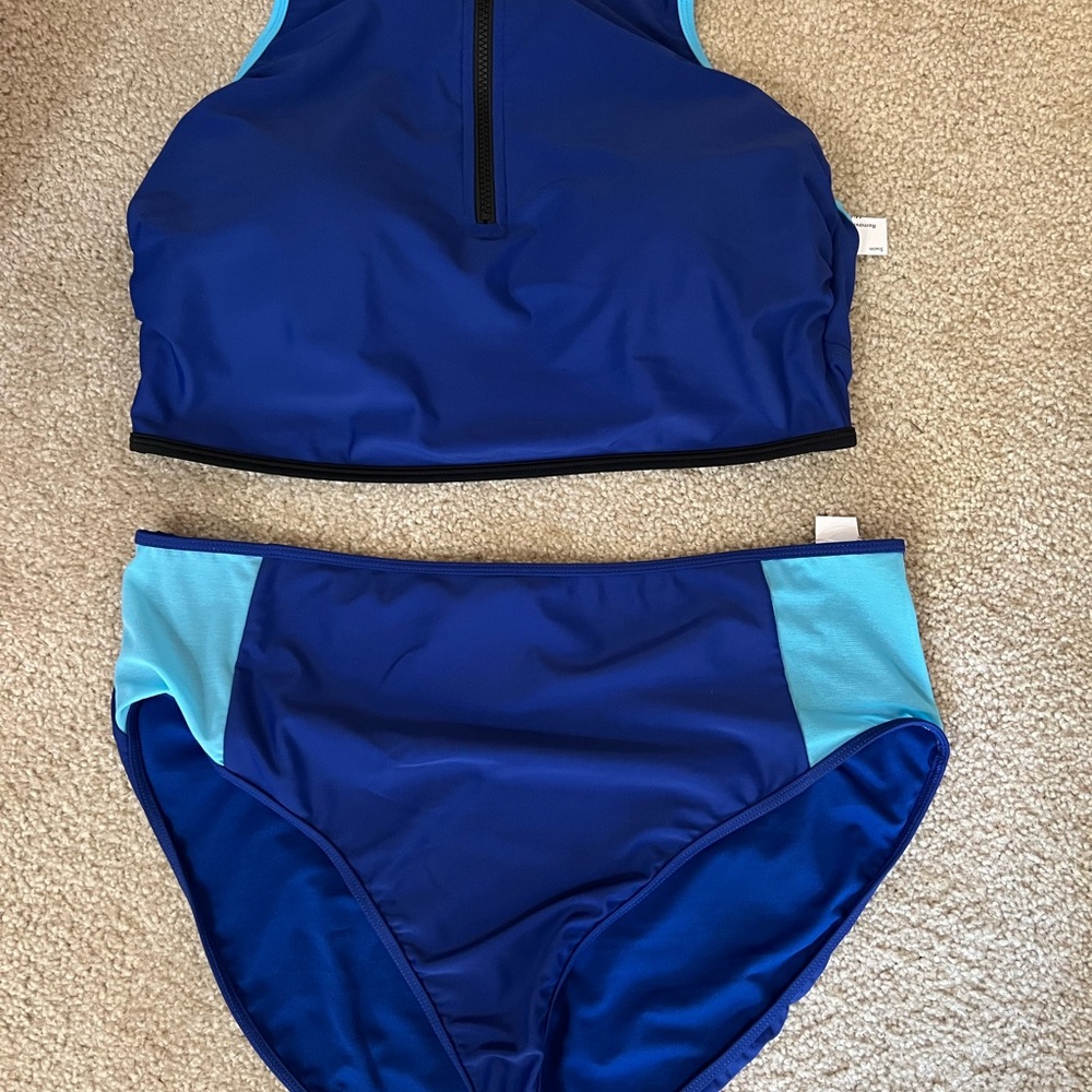 Xersion Two Piece Swimsuit Size 18W XXL